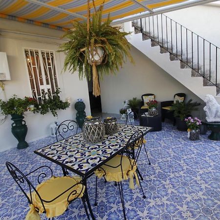 B&B Casa Pupetta 토레델그레코 외부 사진